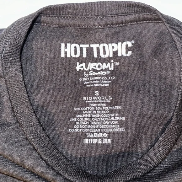 Hot Topic x Sanrio Kuromi Pink Flames Long Sleeve Shirt - Picture 3 of 3